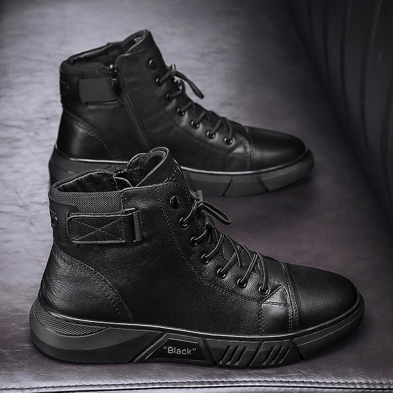 Moderne Echtlederstiefel - Italien