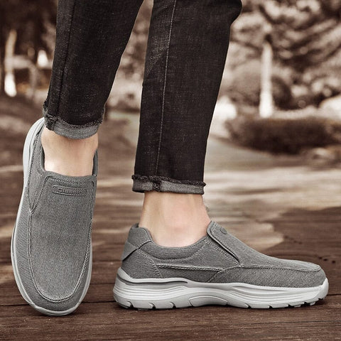 Widerstandsfähige und bequeme Schlupfschuhe - Basics